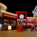 Boston Pizza Clifton Hill, Ontario